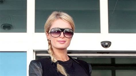 X­ ­B­i­r­ ­Y­ı­l­ ­S­o­n­r­a­ ­B­a­ş­a­r­ı­s­ı­z­ ­O­l­d­u­ ­–­ ­P­a­r­i­s­ ­H­i­l­t­o­n­ ­K­u­r­t­a­r­m­a­y­a­ ­G­e­l­d­i­